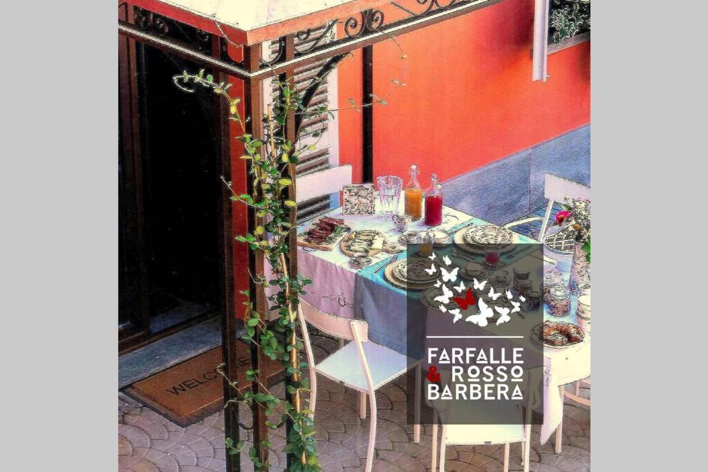 Appartamento Vacanze / Holiday Flat Farfalle&Rossobarbera Montegrosso d'Asti Eksteriør billede