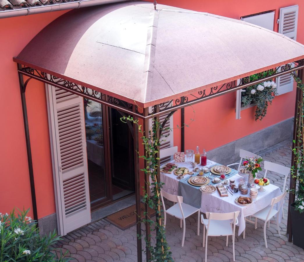 Appartamento Vacanze / Holiday Flat Farfalle&Rossobarbera Montegrosso d'Asti Eksteriør billede