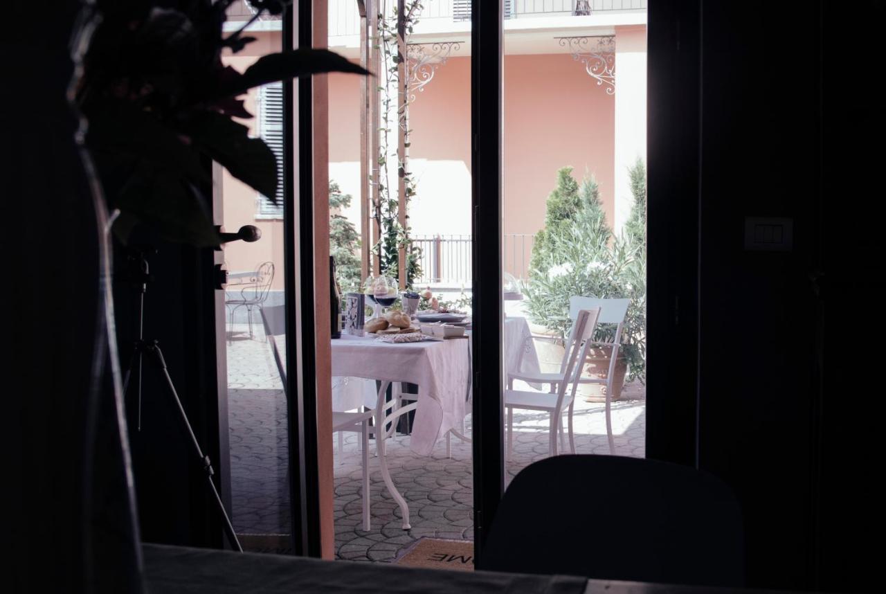 Appartamento Vacanze / Holiday Flat Farfalle&Rossobarbera Montegrosso d'Asti Eksteriør billede